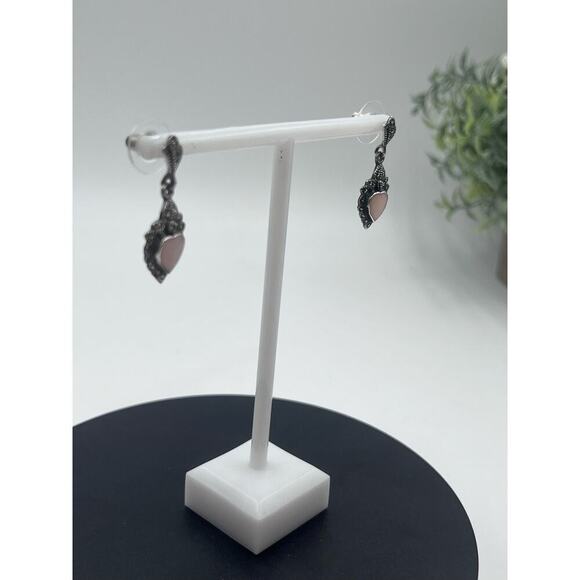 Vtg Signed M 925 Sterling Silver
Marcasite Mother of Pearl Heart
Dangle Earrings - Picture 8 of 15